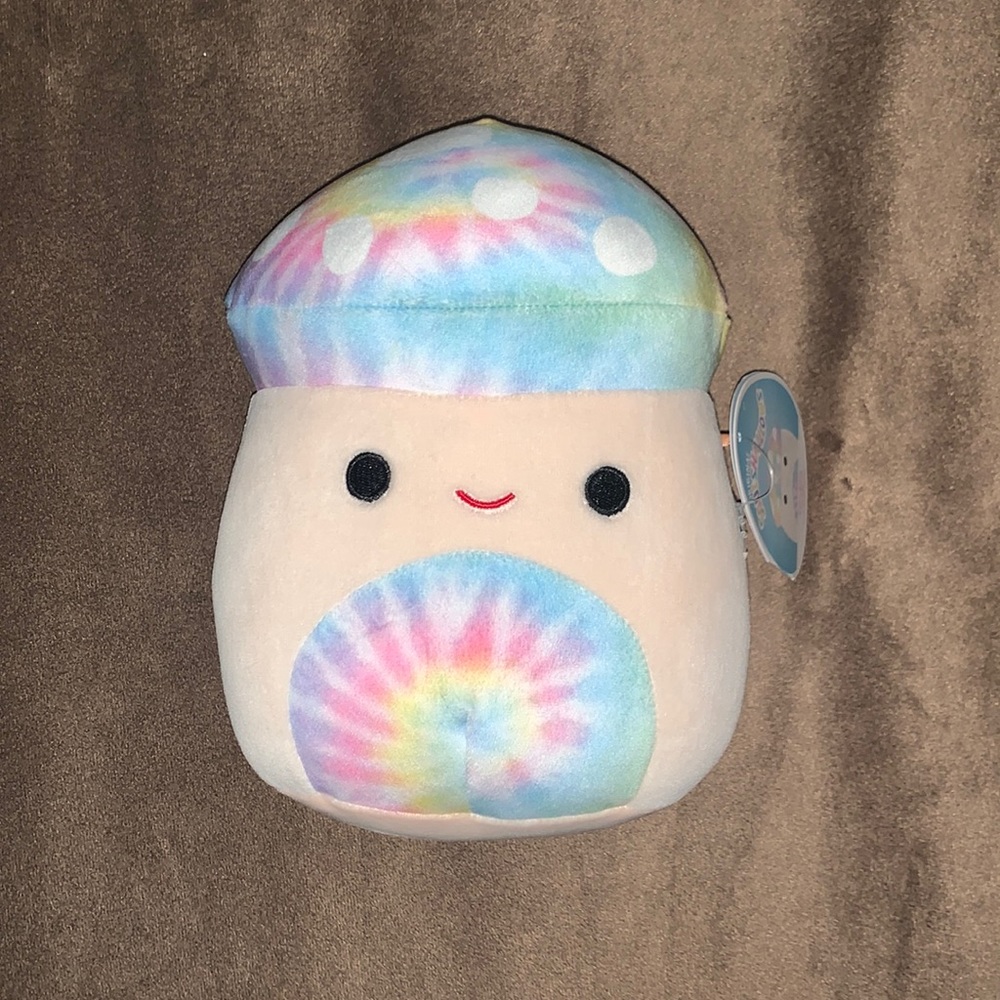 NWT 7.5” Kervena the Mushroom Squishmallow